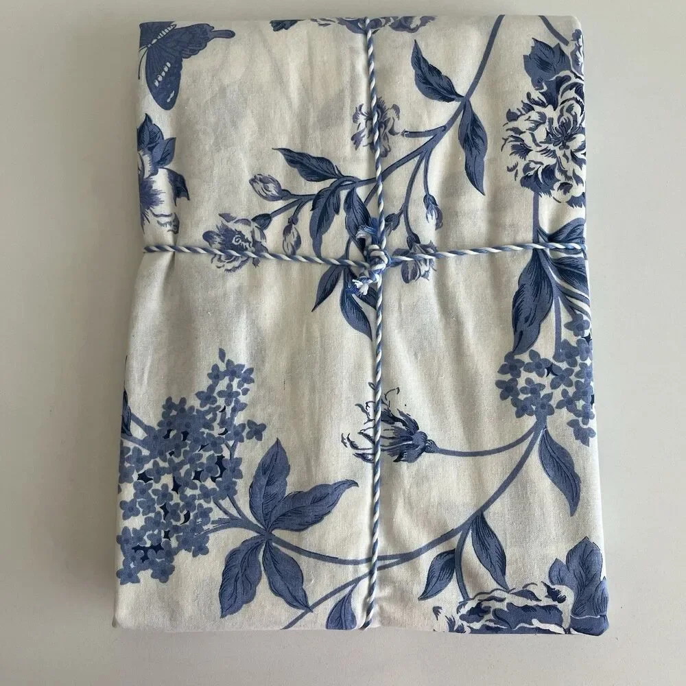 April Cornell Eden 60x84 Floral Tablecloth Blue seats 6-8 Cotton Cottage